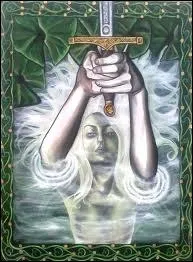 Esprit des lgendes celtiques et arthuriennes, elle donna  Arthur sa fameuse pe Excalibur, et se fit la protectrice du roi et de ses chevaliers :