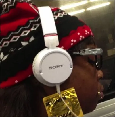 Imaginez que vous soyez l'amant de cette femme, comment vous appelez-vous ?