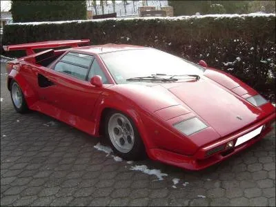 Quelle est cette Lamborghini ?
