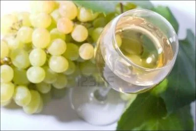 Pas de repas sans vin. Quel agréable breuvage courtisera aimablement des ravioli de potiron ?