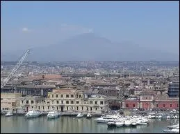 Voici une photo d'Izmir. Associez-y son pays ?