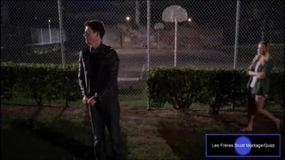 Oublions Quinn, qui est l'homme juste  ct d'elle ?