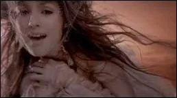 Qui interprte l'ending 1,  A little pain  ?