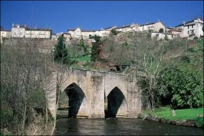 Quelle rivire passe  Chteauponsac ?