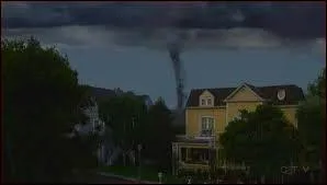 Quel habitant meurt dans la tornade ?