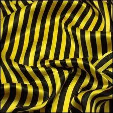 Ce tissu qui permettrait de se dguiser en gupe facilement, est un tissu... ?