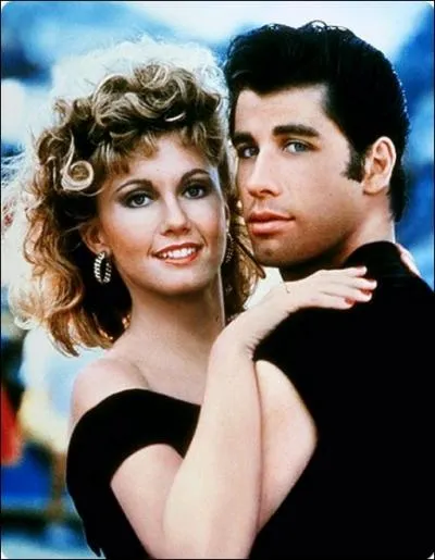Travolta et Olivia Newton dans le film :