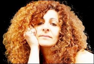 Qui est le professeur d'expression scnique ?