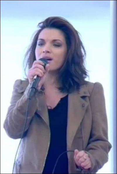 Qui est cette jeune femme plutt rebelle ?