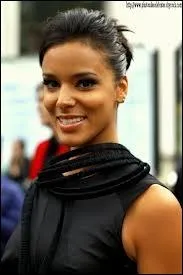 Combien de Shy'm minute's a-t-elle faits ?