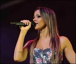 Complte :  Mais quand le rideau s'ouvrira...