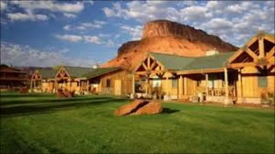 George Lucas est n  Modesto en Californie, il y a pass toute son enfance dans le ranch familial de ses parents. Mais en quelle anne est-il n ?