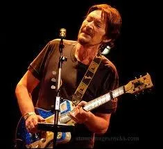 ''The Road to Hell'' est une chanson de Chris Rea. D'où est originaire cet artiste ?