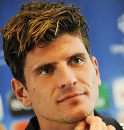 Qui est-ce ? (Allemand)