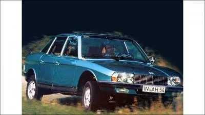 Quelle est cette lgante berline aux solutions technologiques originales ?