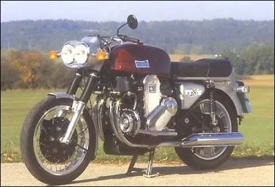 Quelle est cette moto qui, en 1966, tait la plus grosse cylindre europenne disponible ?