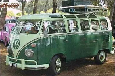 Quel est le type de ce combi VW ?