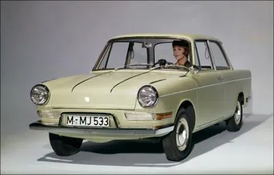 Quelle est cette petite auto qui,  l'poque, a sauv de la faillite son constructeur ?