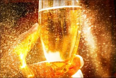 Retrouvez le nom de ce chanteur franais !