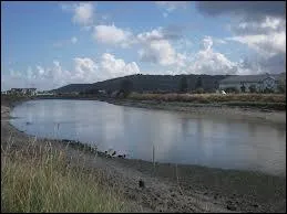 Dans quelle rgion circule le fleuve Dives ?