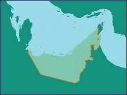 Quel(s) golfe(s) borde(nt) les Emirats arabes unis ?