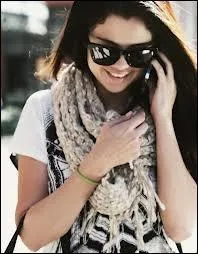 Son prnom vient de la chanteuse Selena Quintanilla