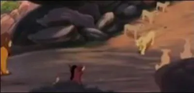 Qui est cette lionne qui s'avance ?