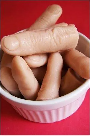 Tout de finesse et d'lgance, voici un panier empli de... doigts. A votre avis, ce sont... ?