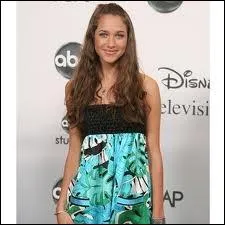 Dans  Cory est dans la place  d'o vient Meena ?