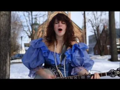 Tournons-nous désormais vers le domaine de la musique. Nommez cette chanteuse néo-brunswickoise.