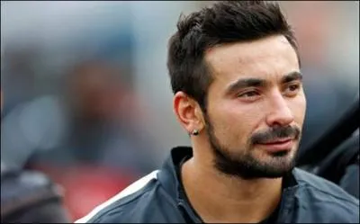 Quelle est la nationalit de Ezequiel Lavezzi ?