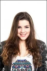 Comment s'appelle cette concurrente ?