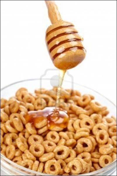 Ces anneaux rigolos lancs par Nestl aux 3 crales compltes sont accompagns d'une touche de miel. Ce sont ...