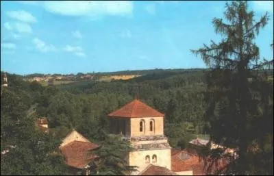Dans quelle commune peut-on visiter l'glise Saint-Nicolas, la plus ancienne de l'Angoumois ?