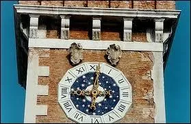 Qui chantait   Que c'est triste Venise au temps des amours mortes  ?