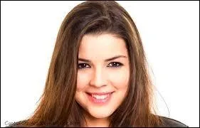 Elle a particip  la Star'Ac, c'est :