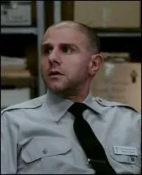 A Storybrooke, je m'appelle Walter. En ralit, je suis...