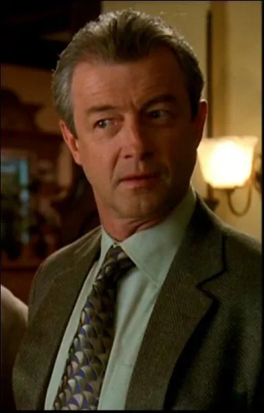 Victor, le pre des soeurs est : (2 rponses)