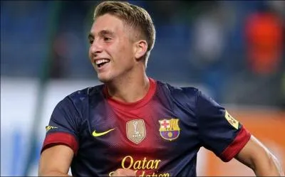 Et sur le maillot de celui-ci ?