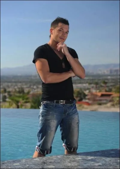 Qui est le cousin d'Arthur ?