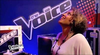 Quel coach a choisi Sandy Coops ?