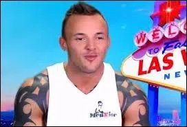 Je suis le petit ami de Galle, je m'appelle ...