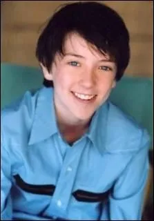 Qui joue le rle de Ned enfant ?