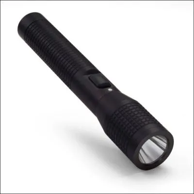 Comment se traduit une  lampe de poche  en anglais ?