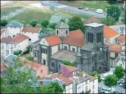 Clbre marque d'eau minrale, Volvic est une ville franaise ; attribuez-lui son dpartement ?