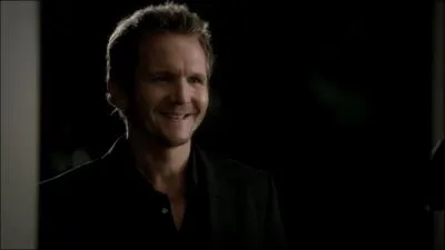 Comment s'appelle ce vampire, chasseur de vampires, qui veut  tout prix la mort de Klaus ?