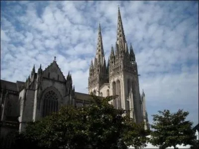 La cathdrale de Quimper porte le nom du saint qui fut le premier vque de la ville. Qui est-il ?