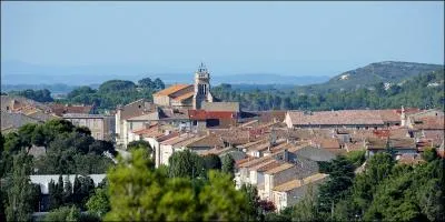 Quelle est cette commune de l'Aude clbre pour sa rserve africaine ?
