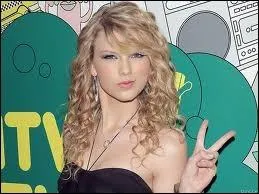 Dans quel film a-t-elle jou avec Taylor Lautner ?