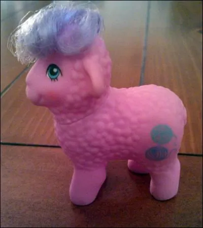 Quel terme militaire franais dsigne un soldat se dplaant  cheval mais combattant  pieds ?